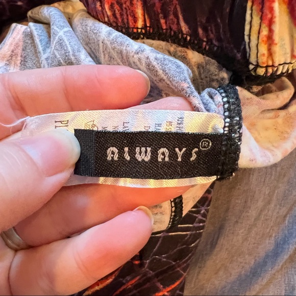 5 Pairs of Women’s Patterned Leggings One Size Comfort Fireworks Dogs Tie-Dye - Picture 9 of 16